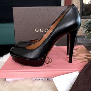Authentic GUCCI Size 37.5 black platform high heel pumps Napa Charlotte